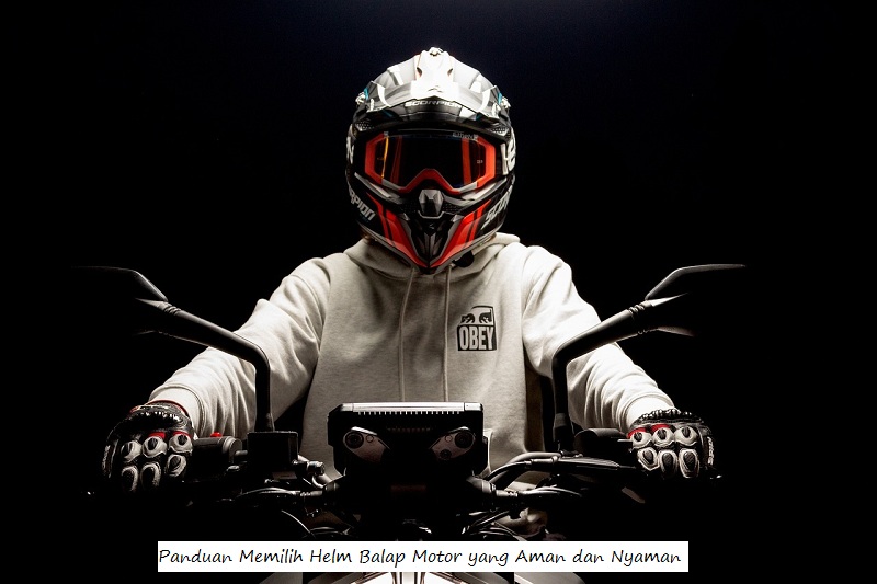 Helm Balap Motor